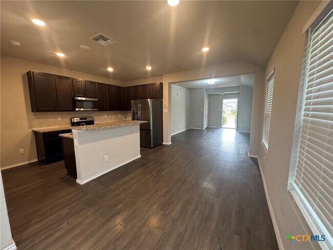 Building Photo - 2500 Marty Way