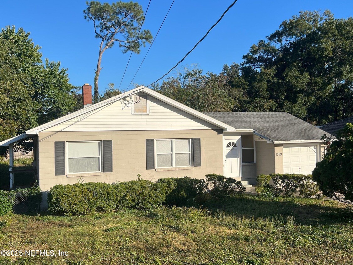 Foto principal - 1359 Stimson St