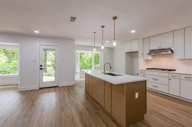 Building Photo - 2849 Reedcroft Dr