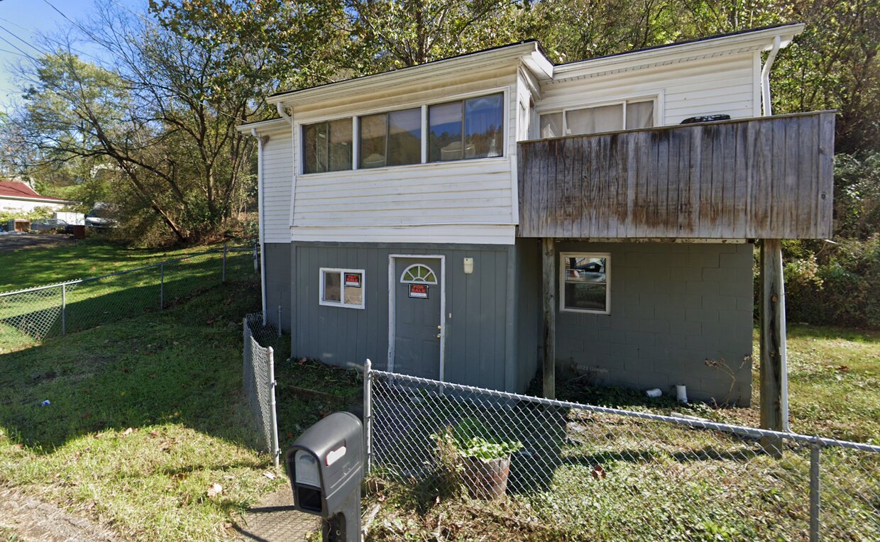 70 Church St, Triadelphia, WV 26059 House Rental in Triadelphia, WV
