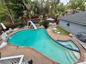 Building Photo - 15113 Chasehill Dr