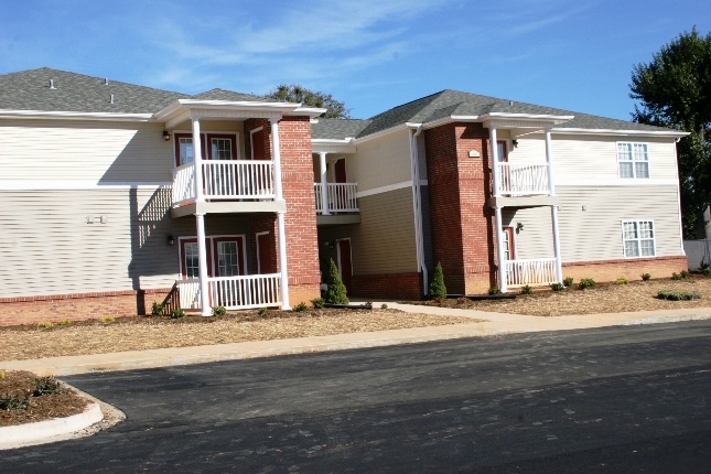 Primary Photo - Lassiter Square Apartments