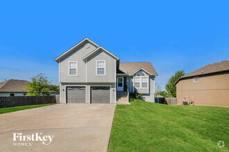 Building Photo - 812 Emerson Dr