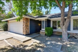 Building Photo - 1157 Socorro Way