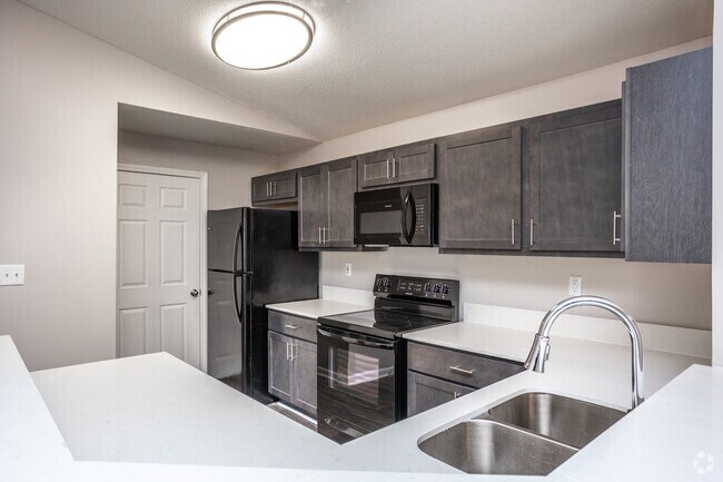 2BR, 2BA - 1,166 SF - Walden Landing