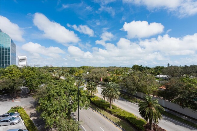 Building Photo - 4250 Biscayne Blvd
