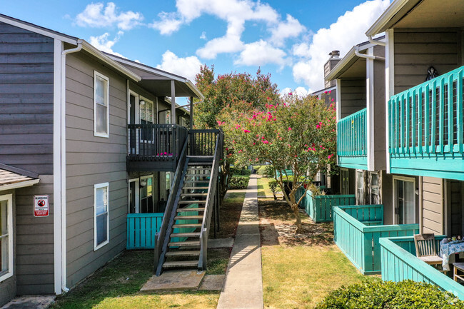 Balconies - Four Winds Apartment Homes