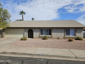 Building Photo - 1560 W Keating Ave