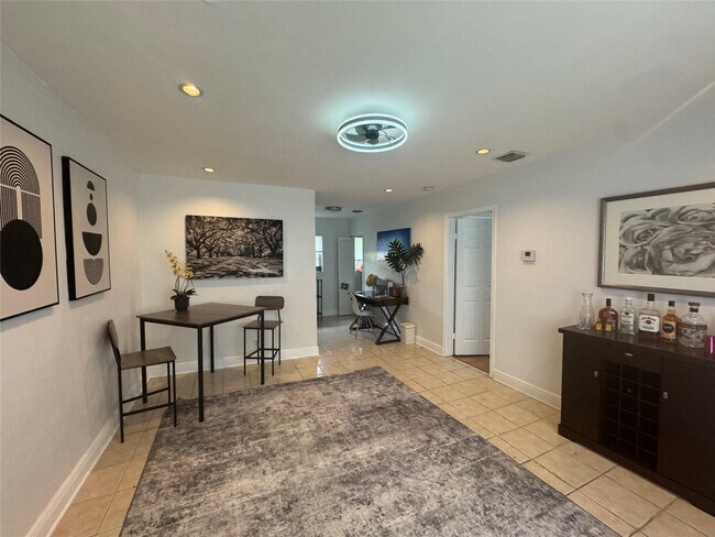 Foto del edificio - 1107 NW 4th Ave