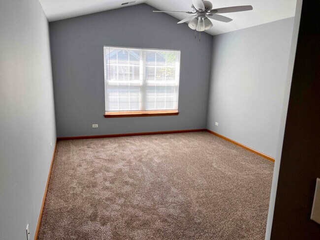 Foto del edificio - 2406 Wilton Ln