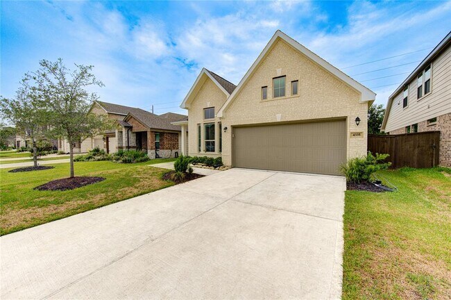 Building Photo - 4335 Pale Fox Ln