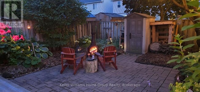 Building Photo - 218 Silurian Dr