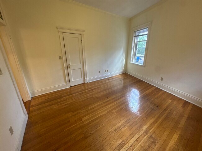 Foto del edificio - 106 Queensberry St