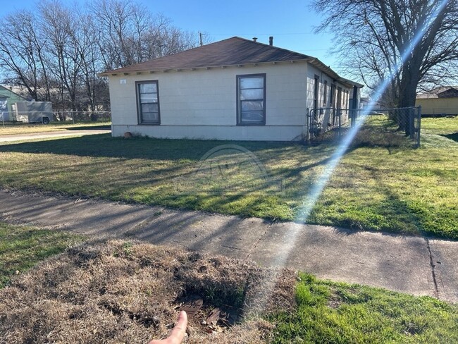 Building Photo - 1306-1308 Jacqueline Street, Killeen