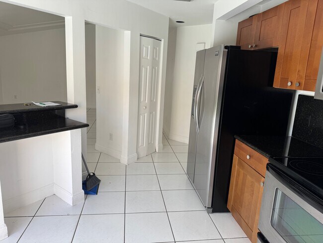 Foto del edificio - 11111 SW 10th St