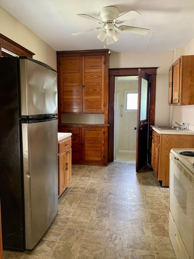 Foto principal - 2 bedroom home for rent