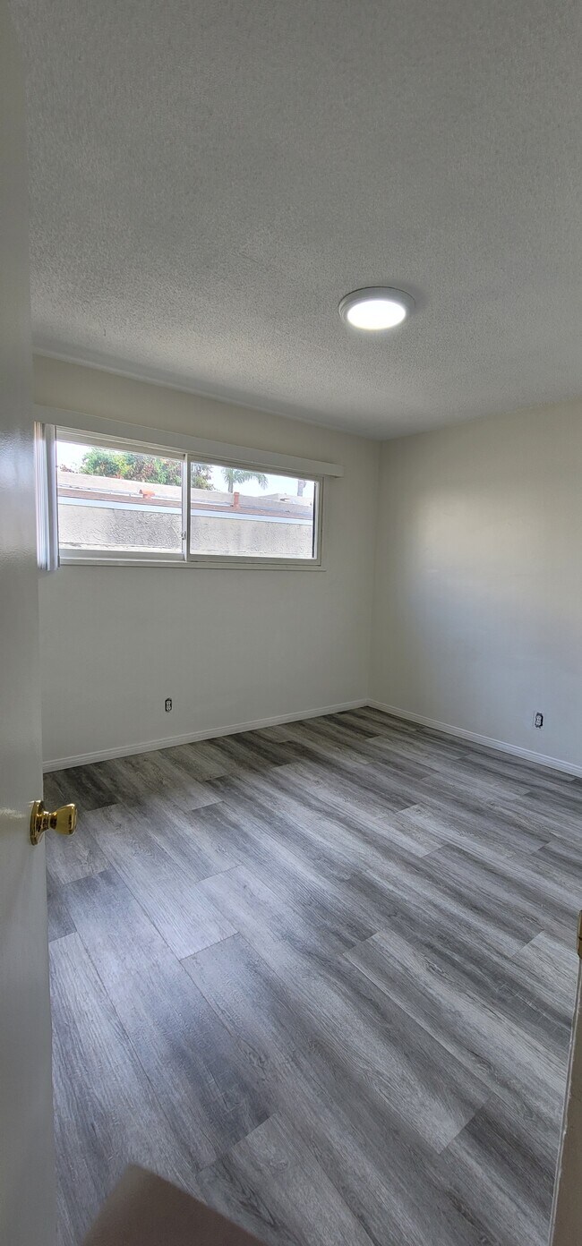 Foto del edificio - 25612 Oak St