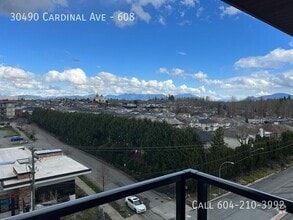Building Photo - 30490 Cardinal Ave