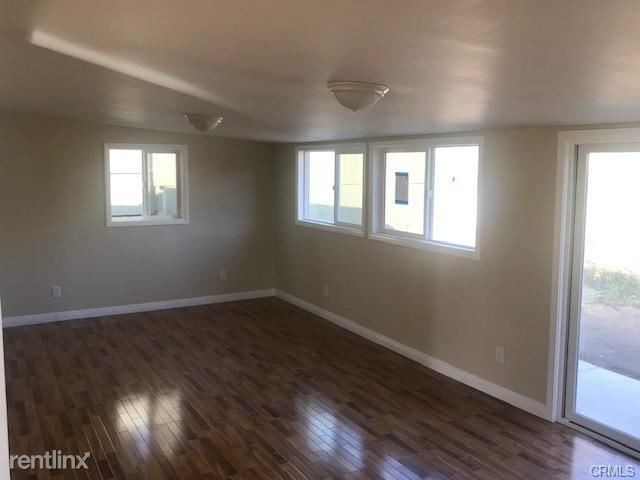 Building Photo - 3 br, 1 bath House - 3110 N Frederic St