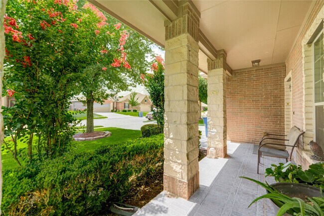 Foto del edificio - 21522 Mandarin Glen Cir