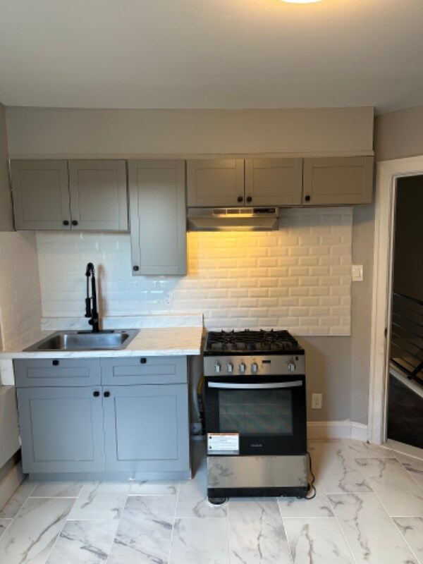 Foto del edificio - 1733 N 59th St