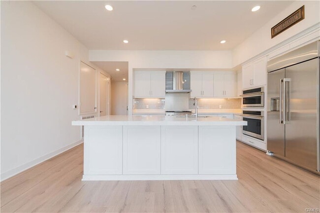 Building Photo - 1507 Rivington