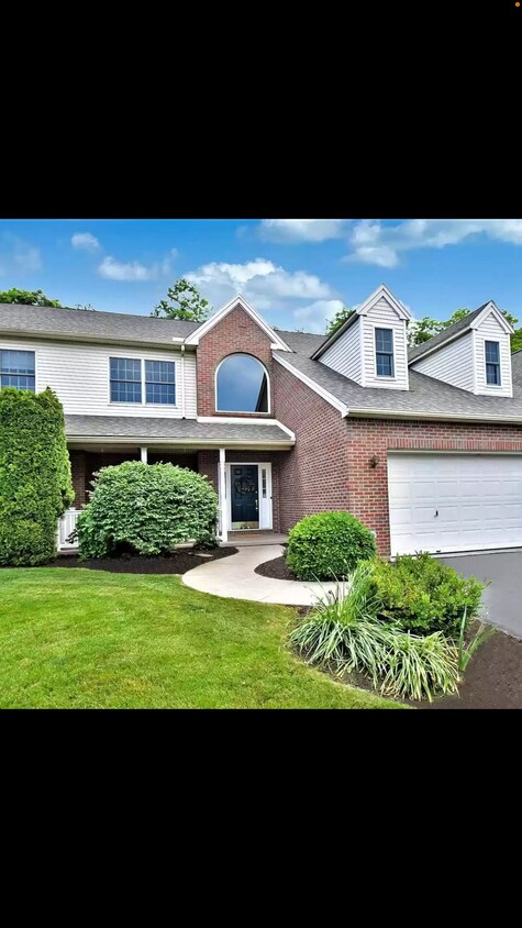 Primary Photo - 4658 Pinehurst Cir