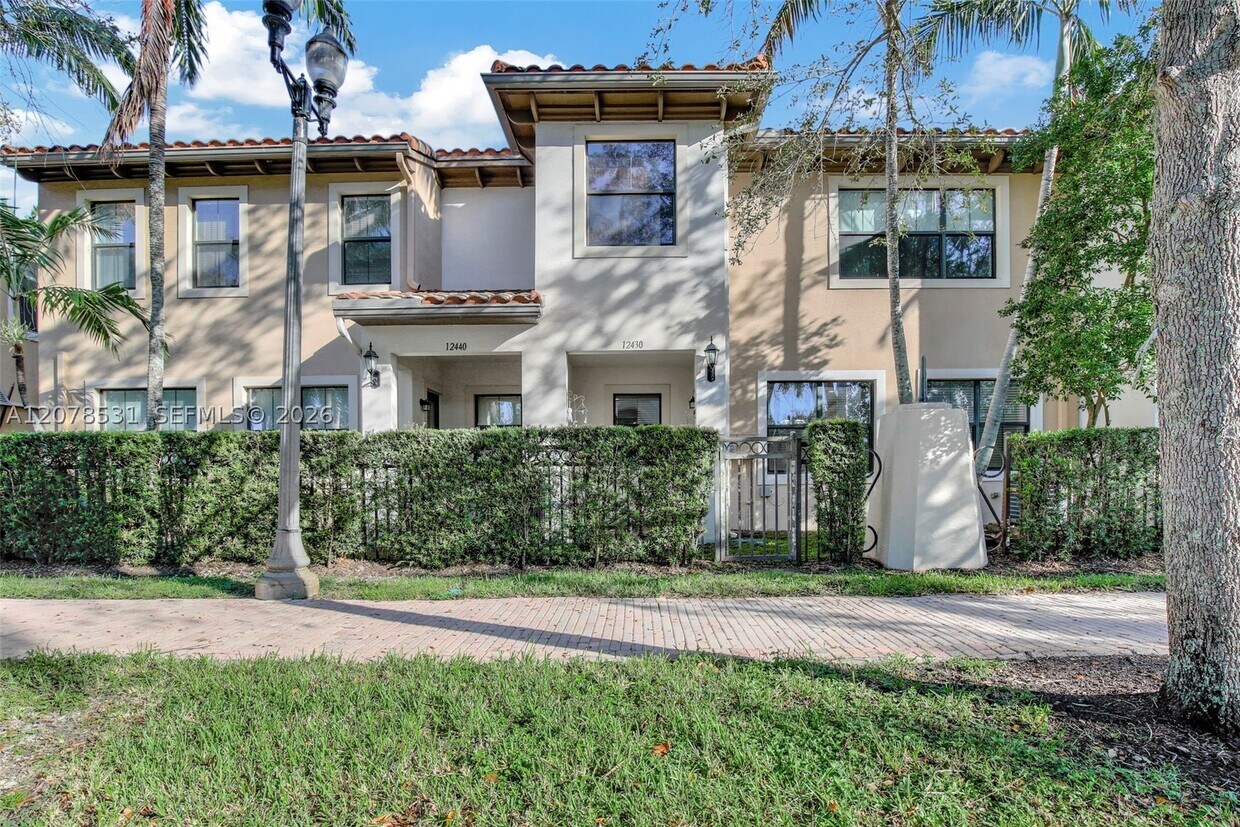 Building Photo - 12430 NW 32nd St