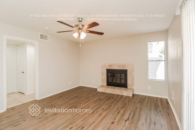 Foto del edificio - 1207 W Riviera Dr