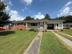 Building Photo - 119 Witherspoon Dr