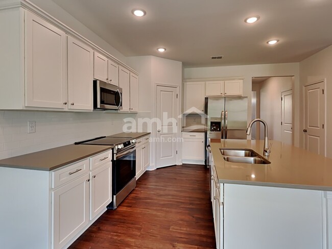 Building Photo - 799 Alcovy Ml Pk