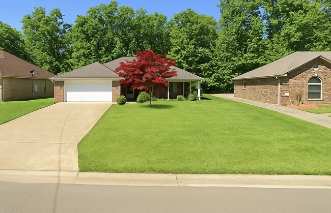 Building Photo - 14113 Shady Ln