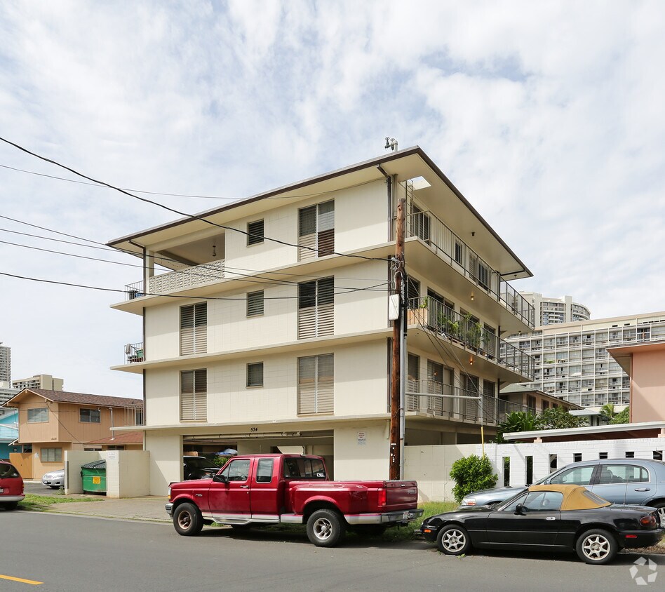 Building Photo - 534 Kamoku St