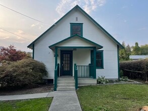 Building Photo - 245 N Harris Ave