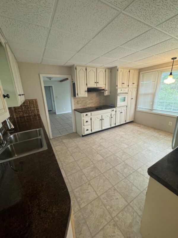 Foto del edificio - 458 Hilldale Ave