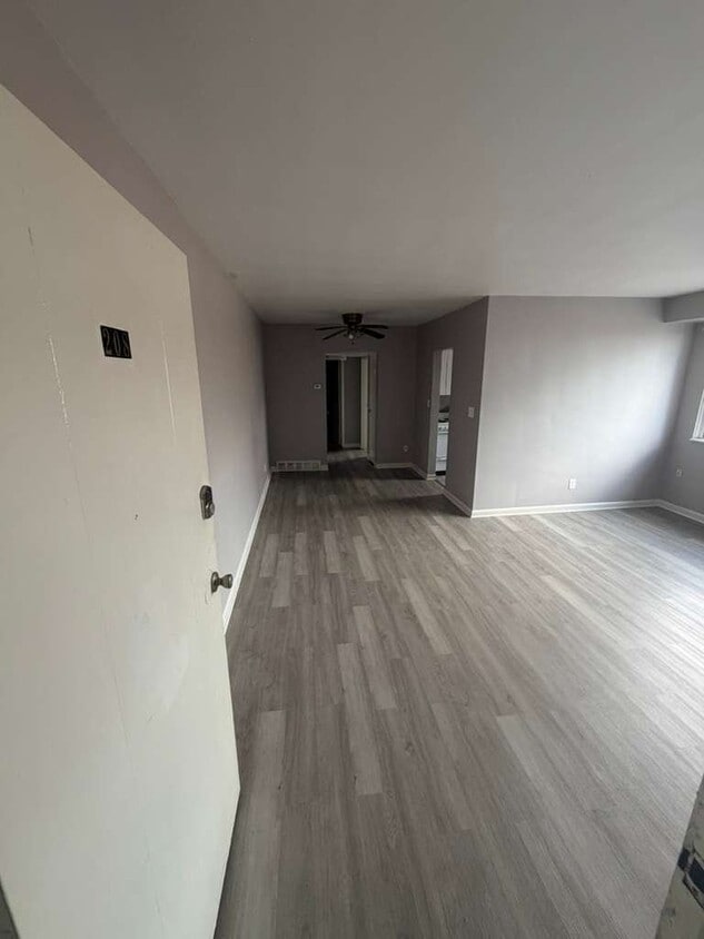 Photo - 13975 Superior Rd (East Cleveland, OH)