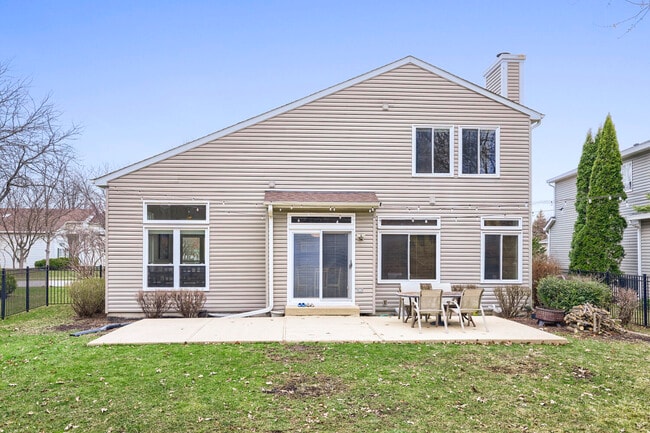 Building Photo - 1526 Almaden Ln