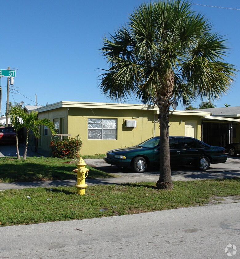 Building Photo - 331 Ja Ely Blvd