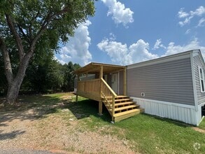 Building Photo - 1007 Alexandria Rd SW