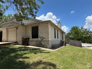 Building Photo - 2046 Redwing Way