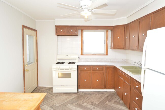Foto del edificio - 2828 Sellers St