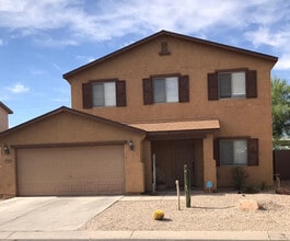 Building Photo - 2348 E Meadow Lark Way