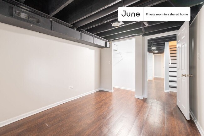 Foto del edificio - Room in Shared 3 bed/2 bath home