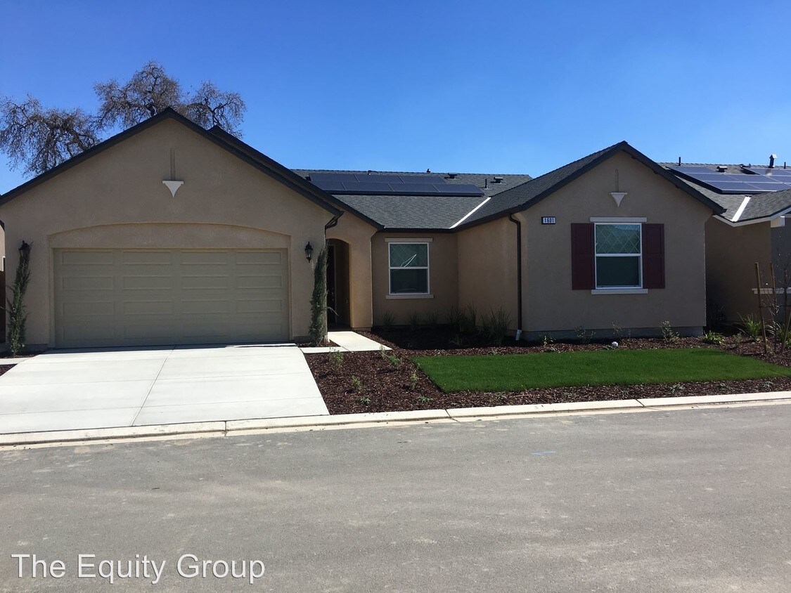Foto principal - 1601 Softwind Dr