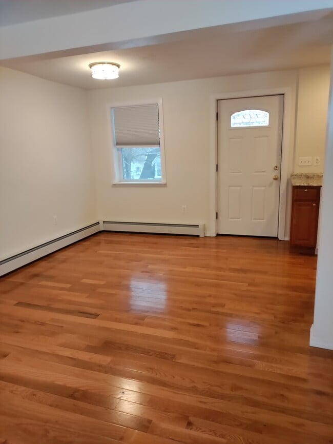 Dining Room - 19 Chestnut St