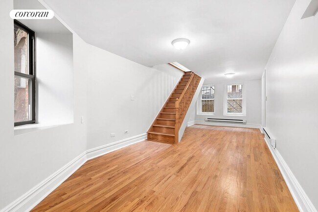 Foto del edificio - 11 1/2 W 84th St