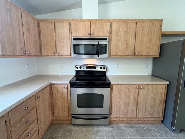 Foto del edificio - 3 bedroom, 2 bath Home in the Country, Available Now!
