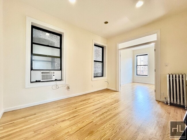Building Photo - East 12th Street