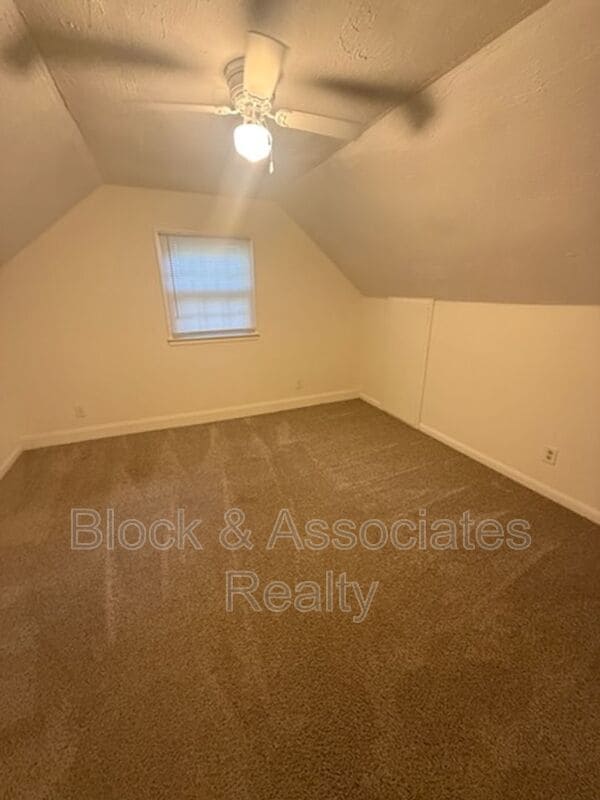 Building Photo - 1326 Spanish Dr