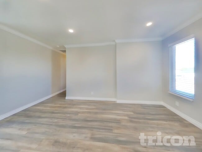 Foto del edificio - 16347 Solvang Ave